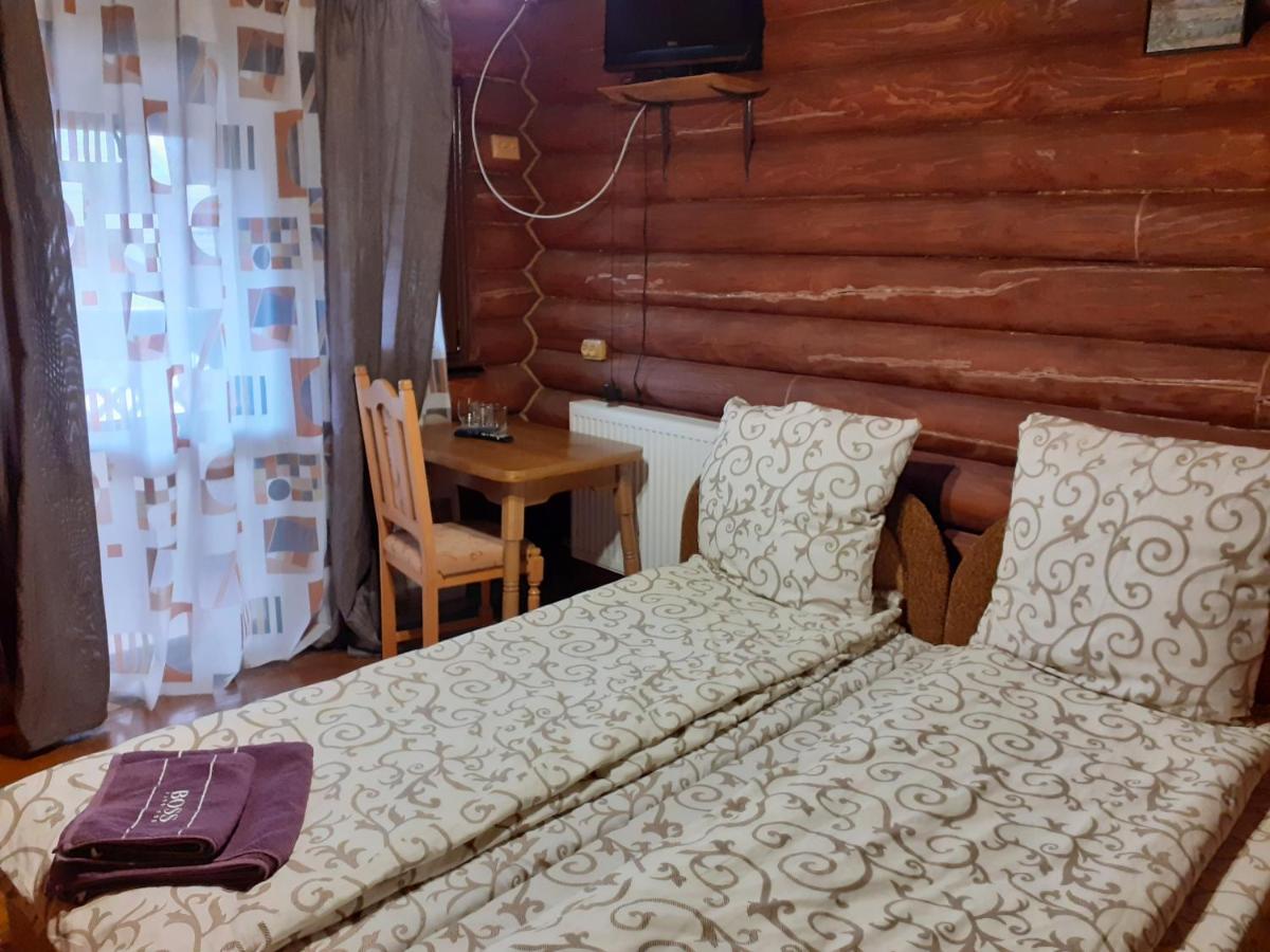 Mountain Dew Hotel Belasovitsa Bagian luar foto