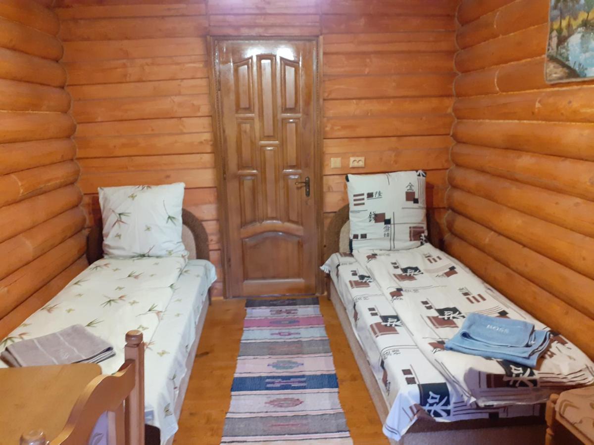 Mountain Dew Hotel Belasovitsa Bagian luar foto