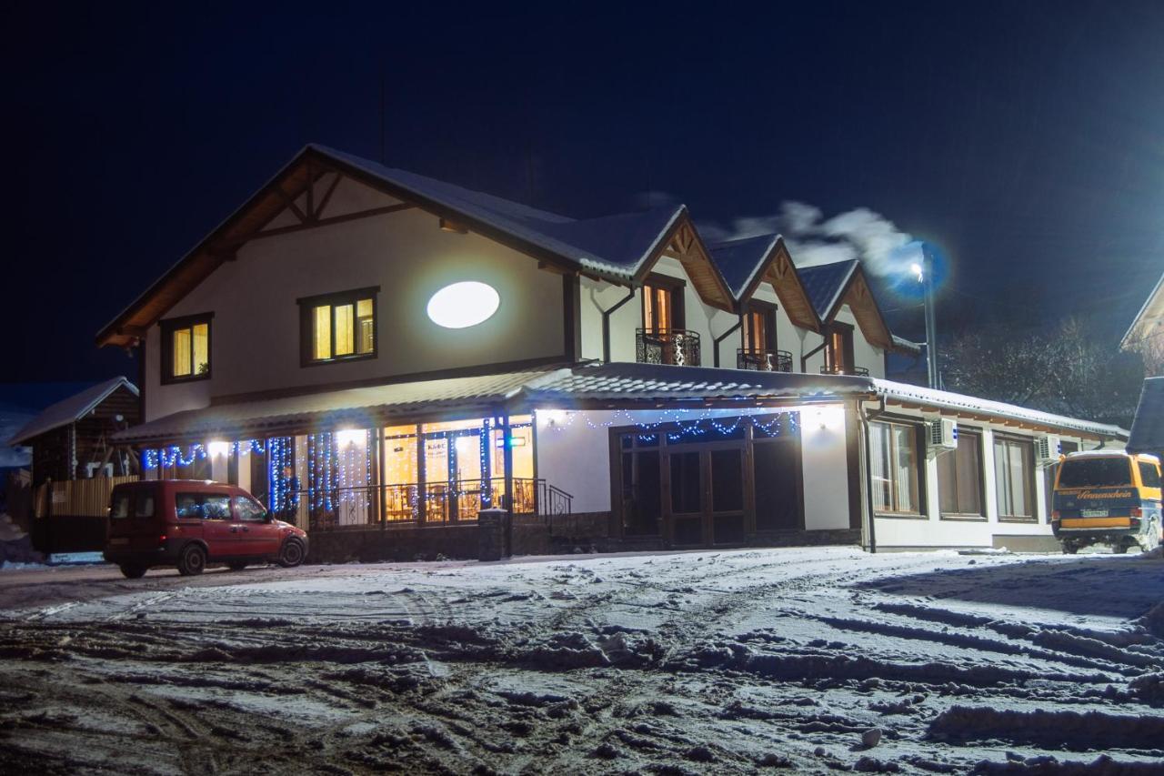 Mountain Dew Hotel Belasovitsa Bagian luar foto